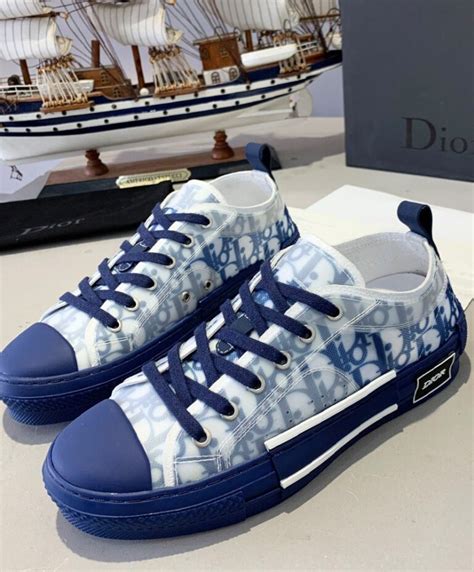 dior b23 high dior oblique|christian Dior low tops.